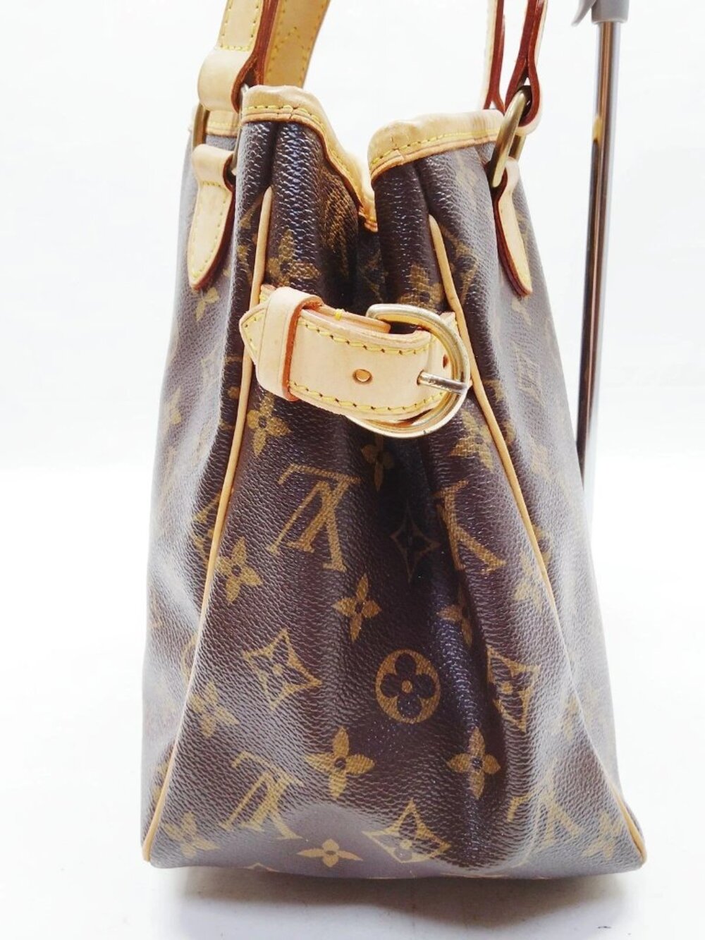 Authnetic Louis Vuitton Batignolles Vertical Monogram Canvas Tote Bag - Picture 4 of 16